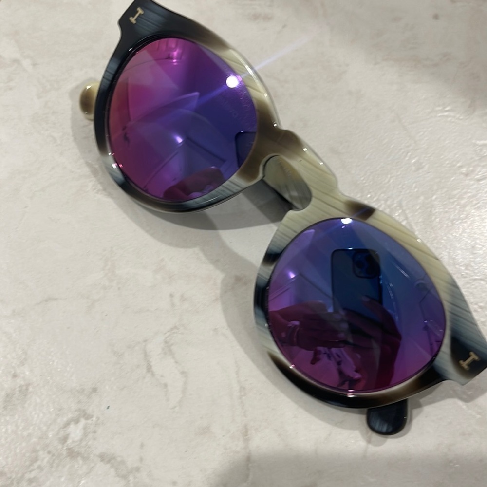 Illesteva Leonard Sunglasses